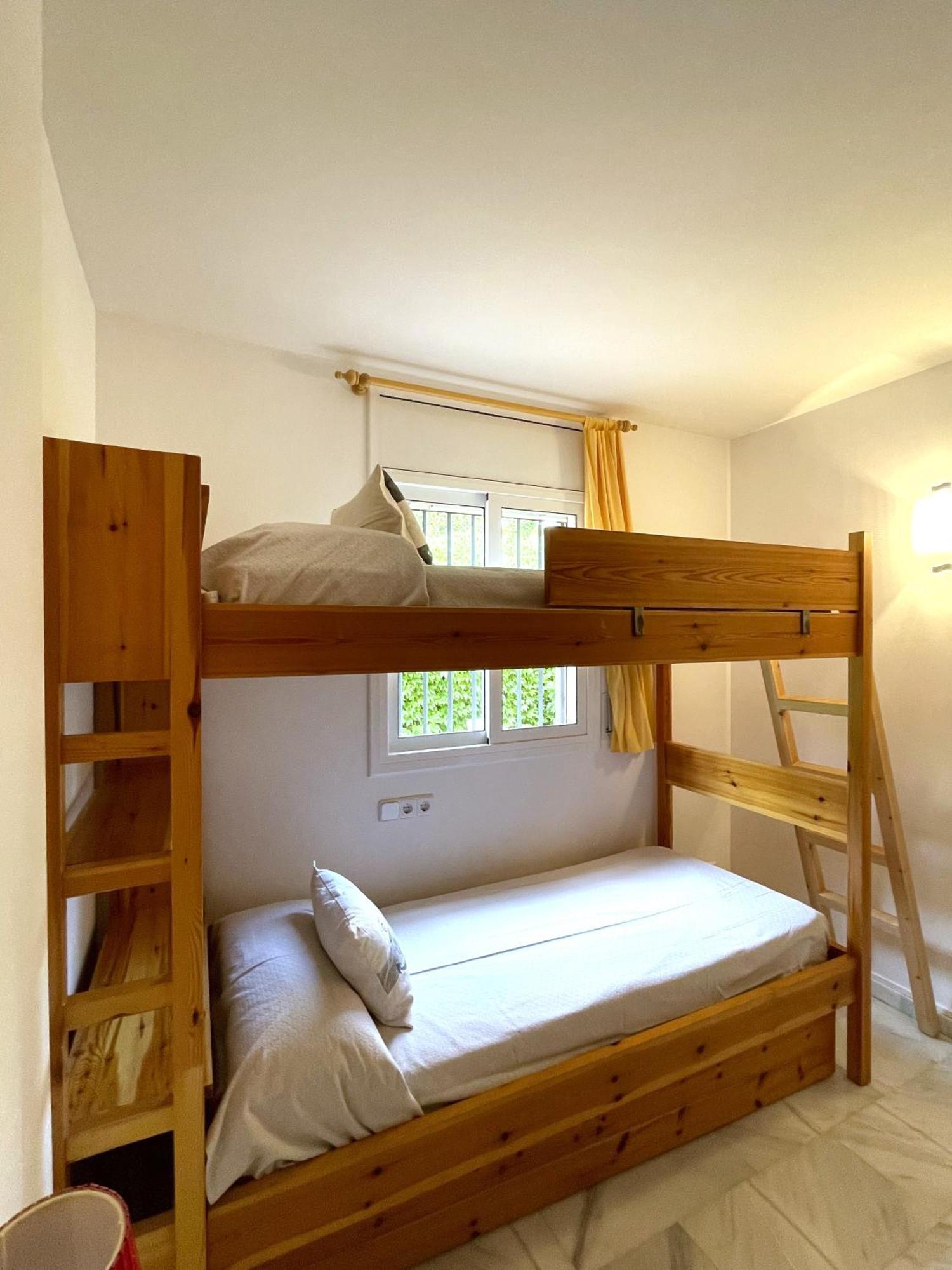 Apartament Les Tonyines Llança Exteriér fotografie